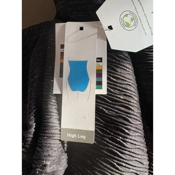 Time And Tru Women’s One Piece Swimsuit Cut Out Black/Gold 	 NWT Size L 12-14 - Picture 7 of 10